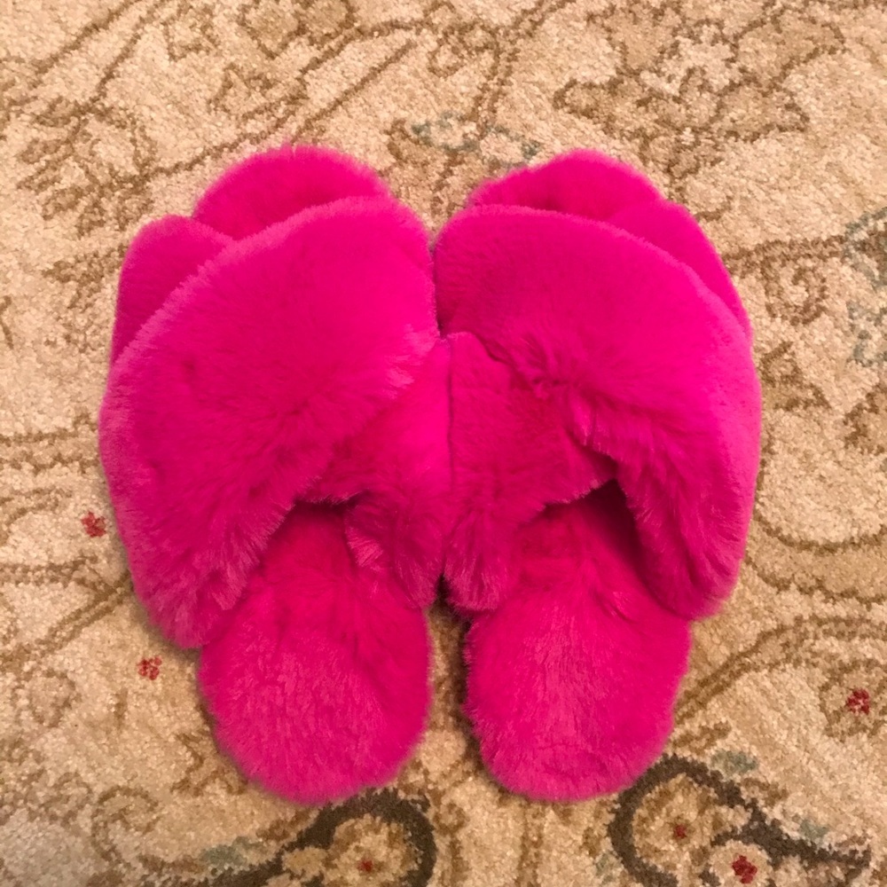 Loft Fuzzy Slippers
